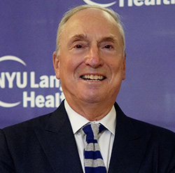 Headshot Dr. Grossman