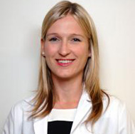 Headshot Dr. Hanneman