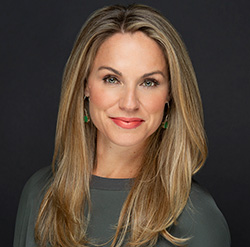 Headshot Dr. Saphier